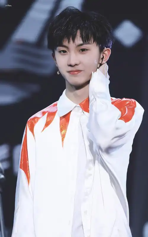 马嘉祺超话95#全能top马嘉祺#@台风少年团-马嘉祺