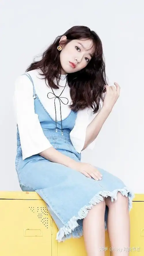 热门剧韩国女星朴信惠,平时的穿衣又是怎样穿的呢?值得我们借鉴!