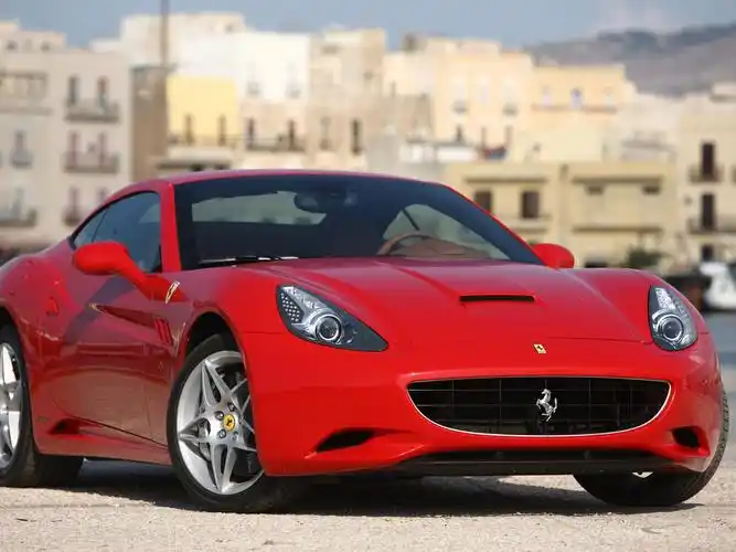 法拉利红色车 桌布 - 1600x1200