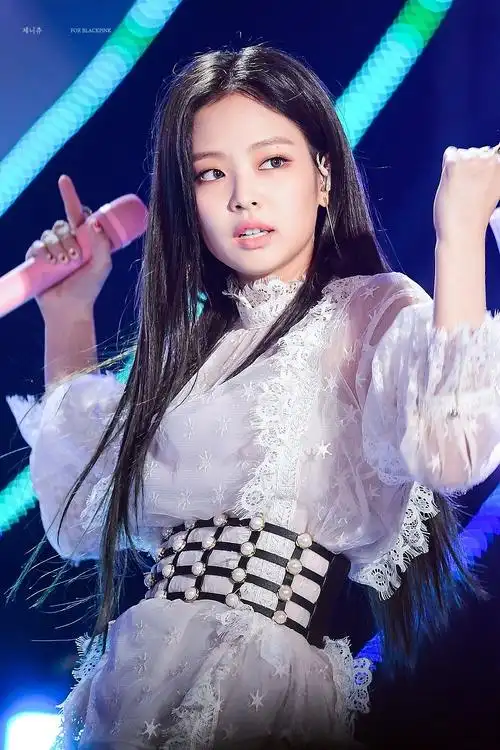 blackpink jennie 金智妮