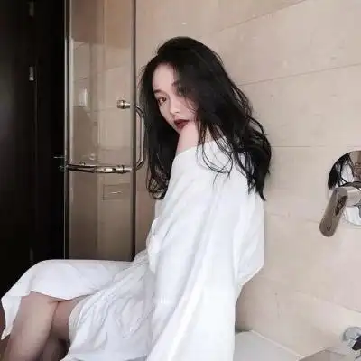 超级骚气的微信女生图片头像 - 女生头像 - 潮人个性网