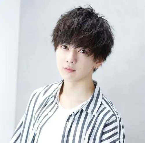 日系男士烫发 发型