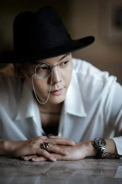 陈伟霆斛珠夫人方诸官方物料汇总帖持续更新