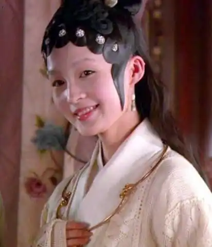 她被国家秘密培养9年,却转身成了娱乐圈宠儿,背后原因耐人寻味_李沁