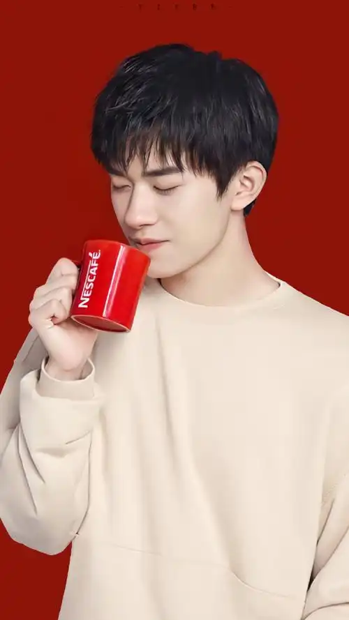 易烊千玺雀巢咖啡品牌代言人##易烊千玺电. 来自十六加1 - 微博
