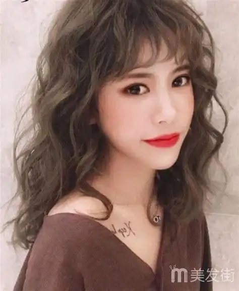 小个子发型图片女2019头发少小个子发型女2022年流行发型2022已更新