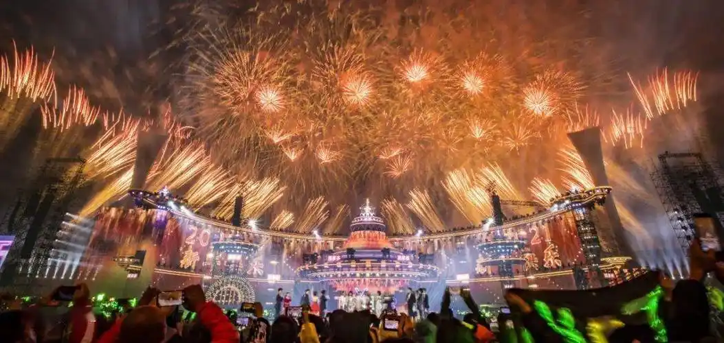 走进湖南卫视20202021跨年演唱会未来之城幕后