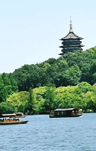 杭州西湖(走着瞧手机拍摄照片36张)配曲(我和我的祖国)2019年5月4日