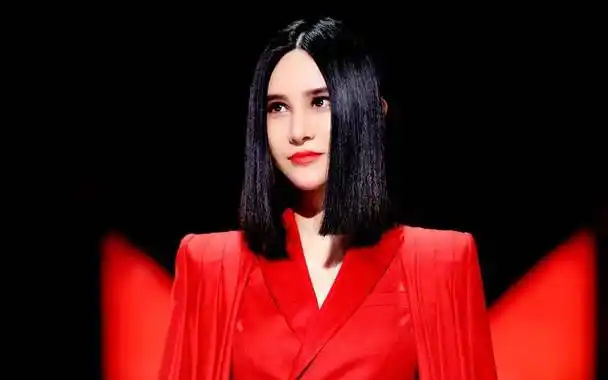 尚雯婕超级女声,超级女声尚雯婕是哪届的("目中无人"终将付出代价)