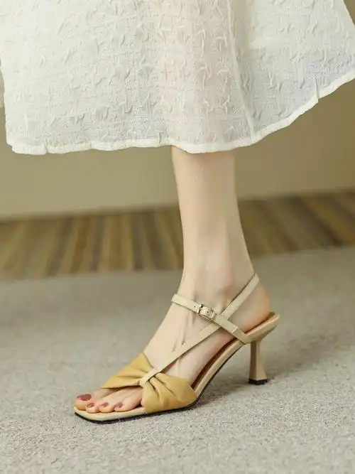 夏季优雅舒适的凉鞋来啦气质通勤简约百搭