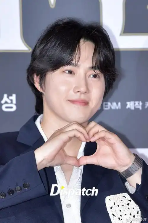 金俊勉活动生图