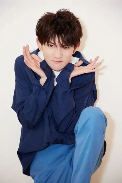 王源tfboys成员恶搞