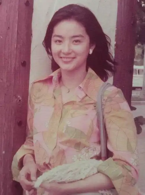 66岁林青霞近照公开减肥11斤美颜重现看完才懂女人都要瘦