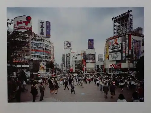 当都市景象进入镜头,人也成了都市的俘虏 | 专访顾铮_城市