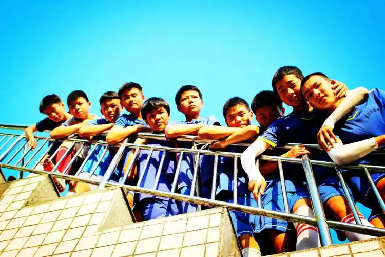 又是一年毕业季,我实中青年人足球俱乐部又一批朝气蓬勃的青年成长