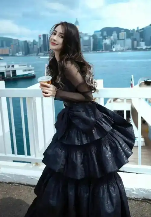 angelababy金像奖颁奖被问是否被内地封杀