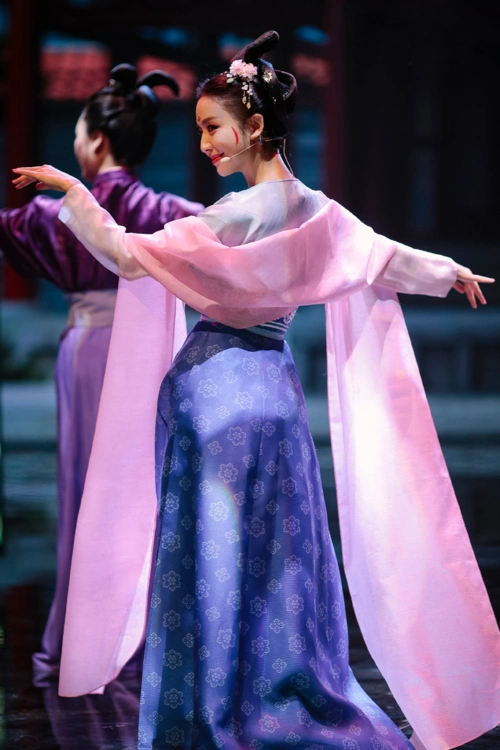 综艺哔哔姬 _ 哔哩哔哩相簿