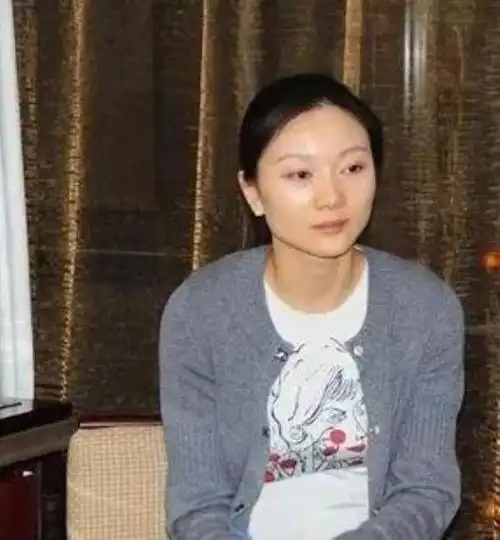 陈婷年轻时照片陈婷到底多爱张艺谋