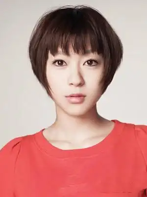 跪求angelababy在美女厨房的刘海 是叫半圆刘海吗