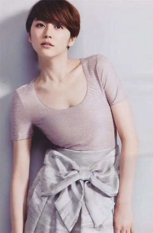 美女明星日本美女明星长泽雅美超清写真照片热辣美女文章小虾米