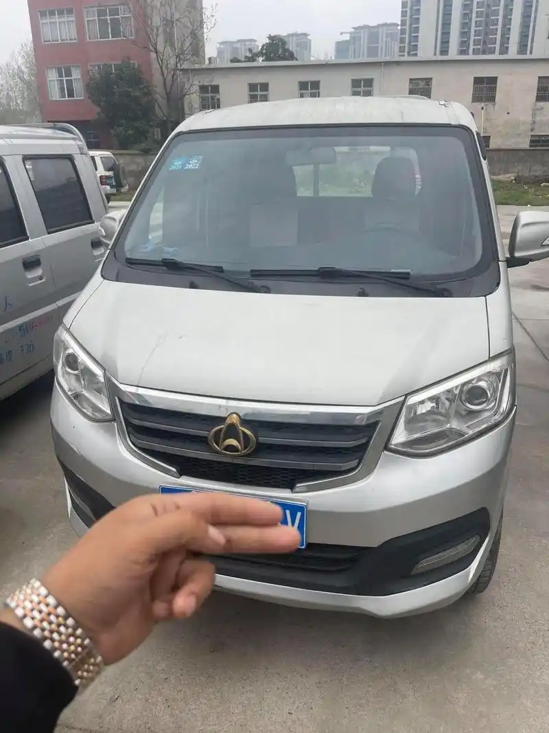 刚刚到店20年长安新豹双排座1.5排量 2.