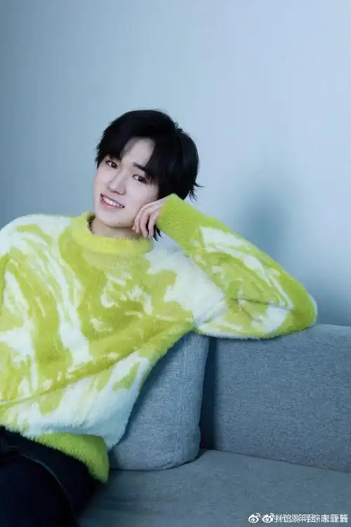 宋亚轩晒元宵图片给大家送元宵节祝福了