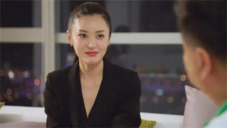 小幸福:凯特李决定跟余总合作,并且修改启动详细方案