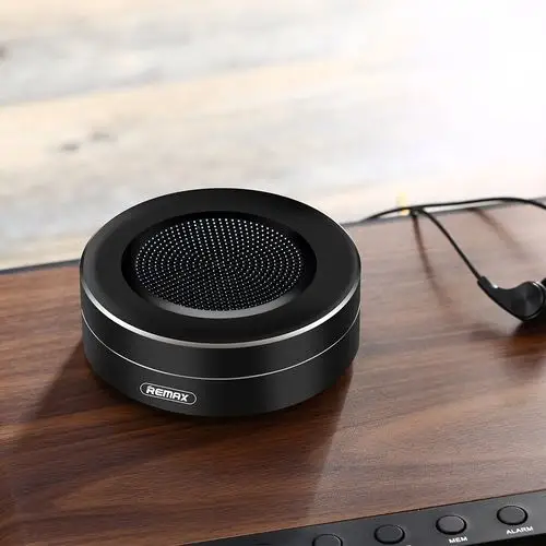 remax 无线便携式迷你 低音炮 手机蓝牙音响 蓝牙音箱