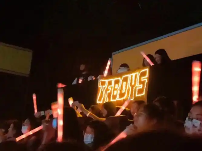 tfboys澄海不会暗我啵不会散