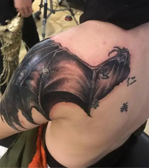 恶魔翅膀_纹身图案手稿图片_杜毅的纹身作品集