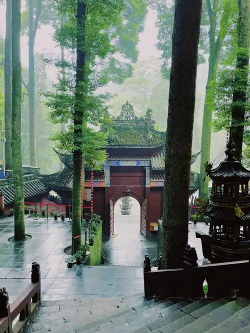 各位道友修道我首推青城山