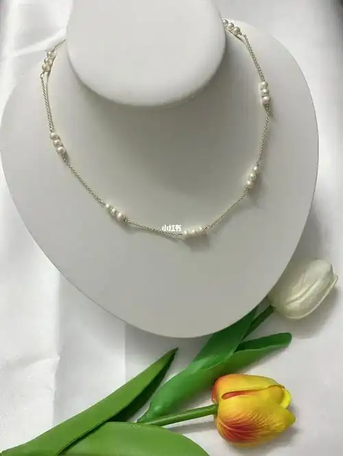 百搭又好看的满天星珍珠项链