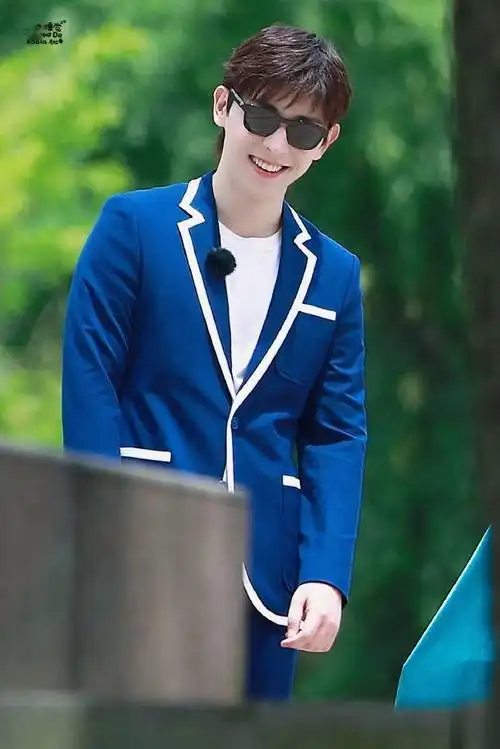 邓伦极限挑战路透来袭前方高萌嘟嘴猪猪出没