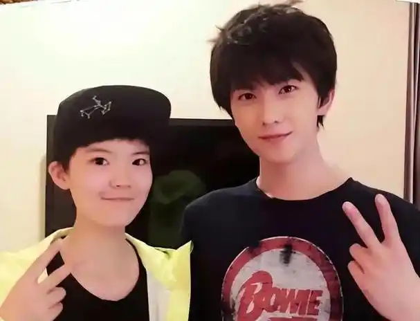 离职助理大爆料!杨洋历任女友揭秘,李小璐离婚后囤物成癖?