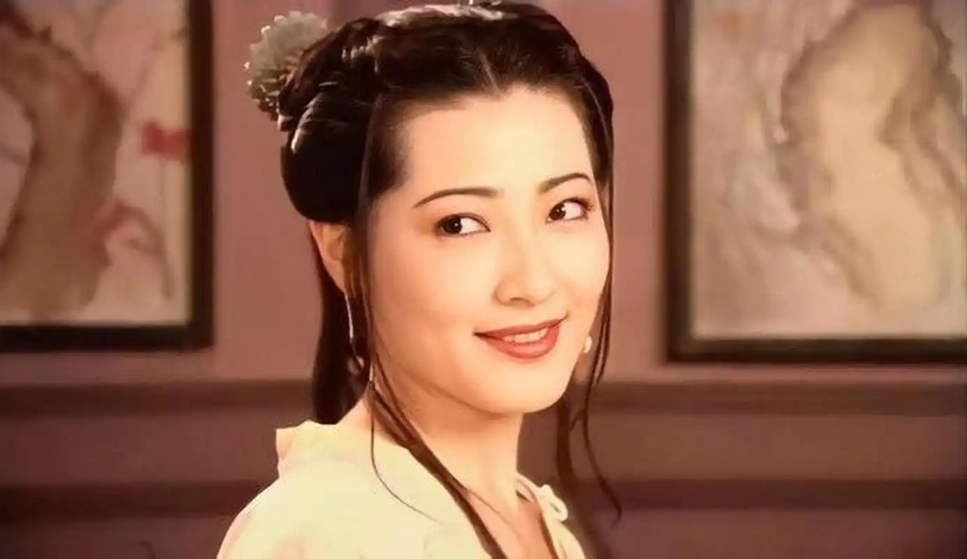 三级片女星杨思敏极罕露面,演港产《金瓶梅》获封「最美潘金莲」!九十