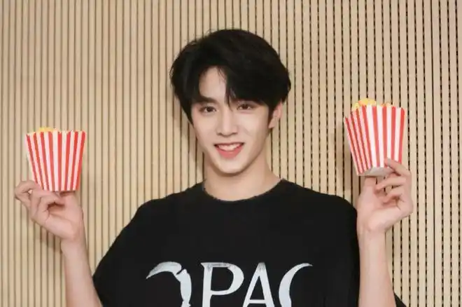 从160到183,未满16岁刘耀文疯狂长高的秘诀,最重要是靠它 - 刘耀文几