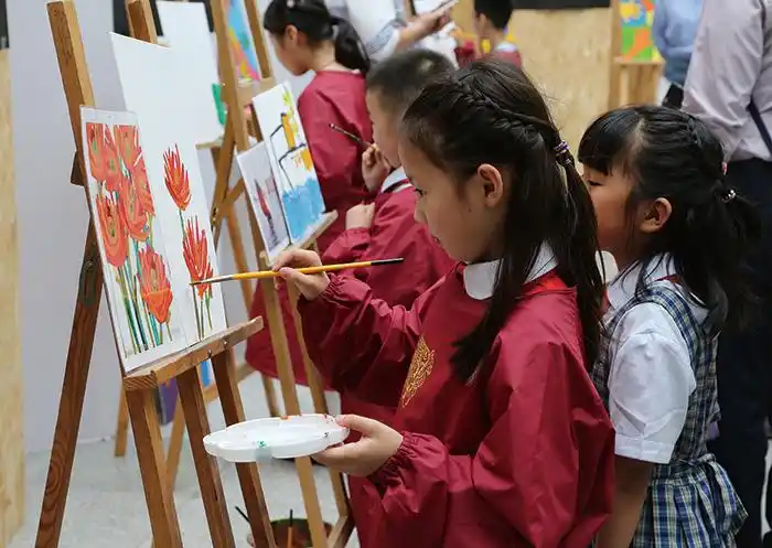 汇佳学校艺术教学成果展即将在798开幕