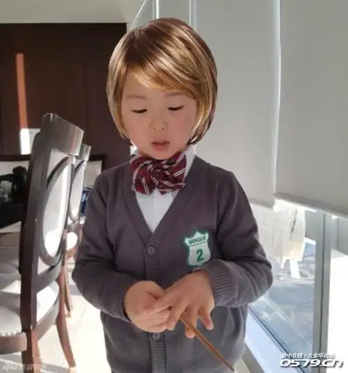 你们喜欢现在的他吗?