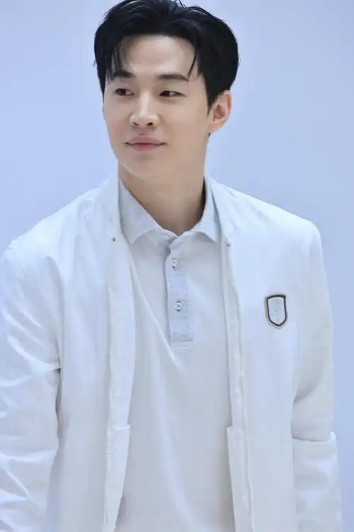 刘宪华请战歌手!肖战也要参加歌手