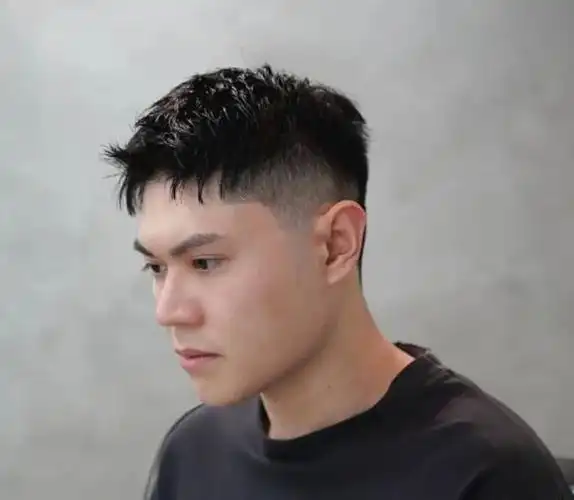 男生两边铲光发型的3种剪法每款都很帅气值得去尝试