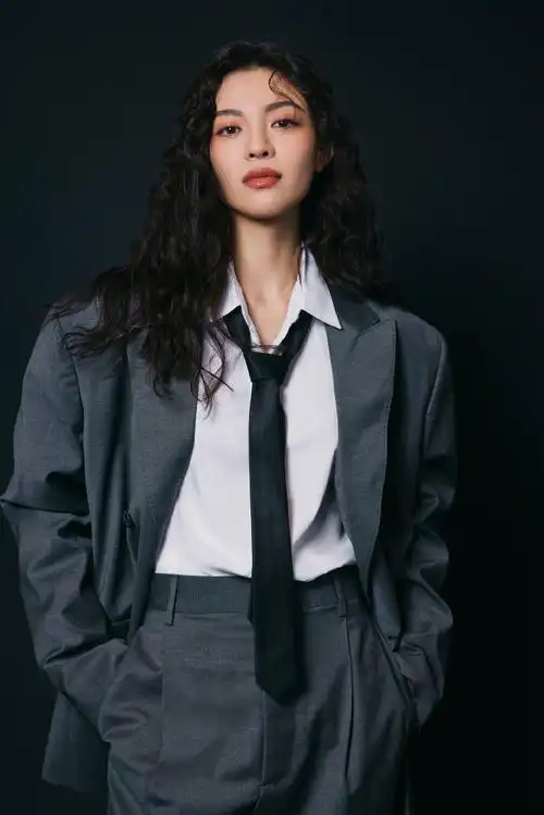 钟楚曦超话93#电视剧品质盛典#凝聚星光,共赏品质盛「晏」78