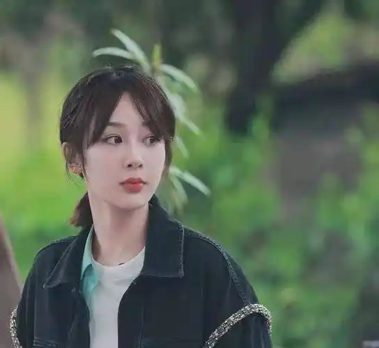 原创原创忠实观众杨紫做客蘑菇屋让恋情不攻自破了吗pk温馨场景