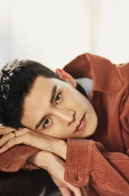 经超的个人资料简介(自曝"吃软饭",如今事业顺利夫妻恩爱) 第18张