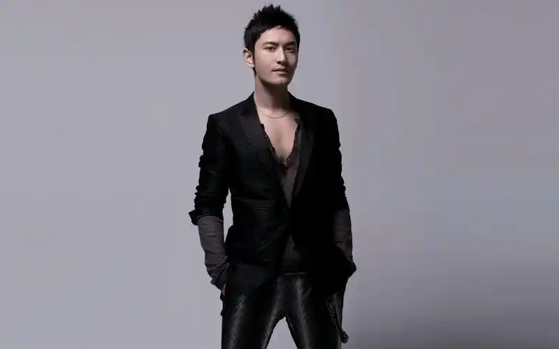 内地男星黄晓明帅气写真图片桌面壁纸下载第二辑_大陆明星_壁纸下载