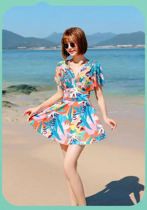 新款泳衣女连体平角时尚遮肚显瘦游泳蕾丝时尚大码泳衣温泉游泳衣