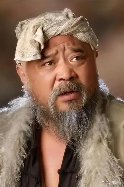 演员李琦不顾医生劝阻,每天2包烟,顿顿8两白酒,今身体状况如何