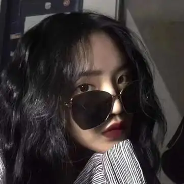 qq头像霸气超拽超酷女生黑化图片