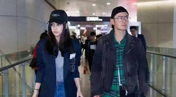 从"宠爱有加"到"懒送祝福",黄晓明和baby的婚姻到底怎么了?