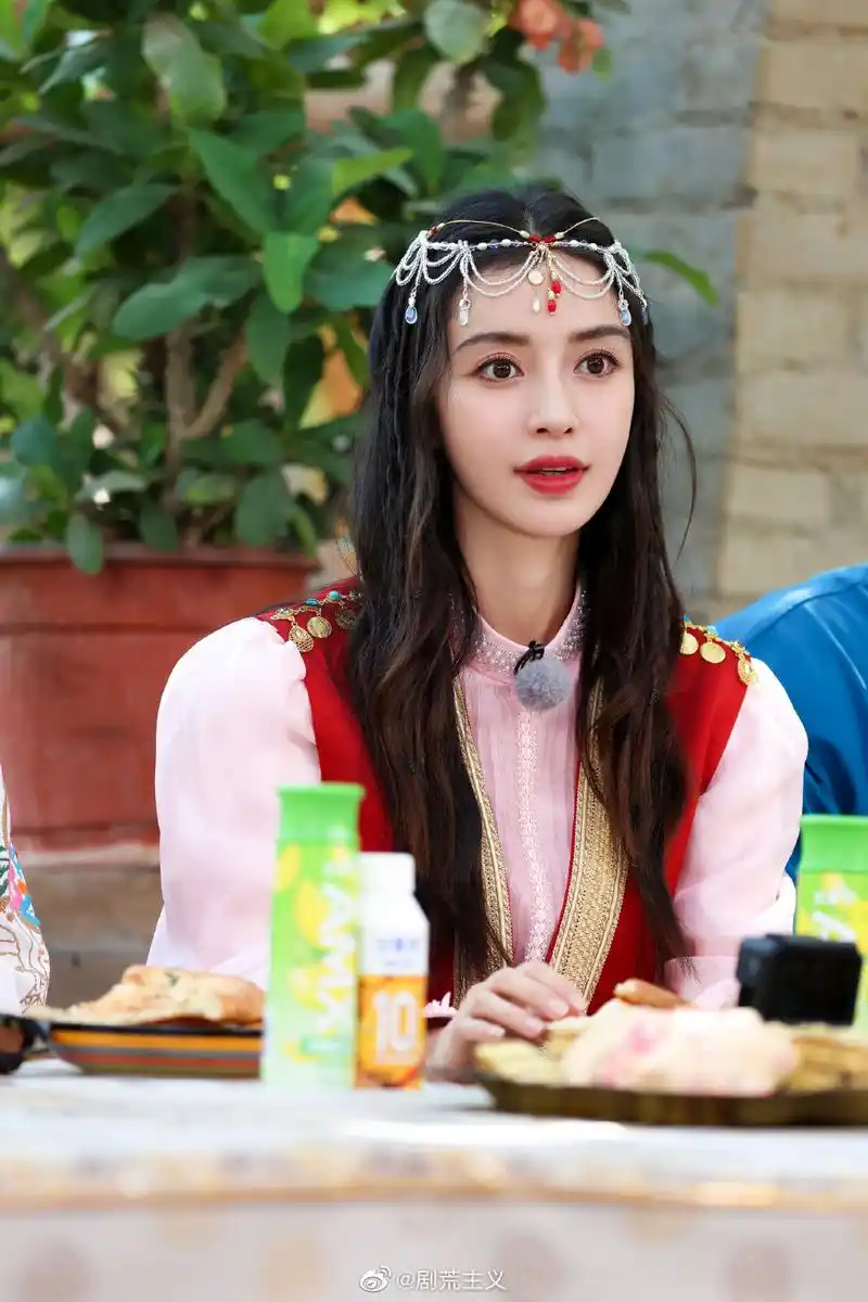 angelababy奔跑吧收官剧照来了!真的很绝啊我说__财经头条