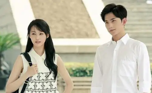 杨洋胡冰卿的关系 胡冰卿杨洋公布恋情